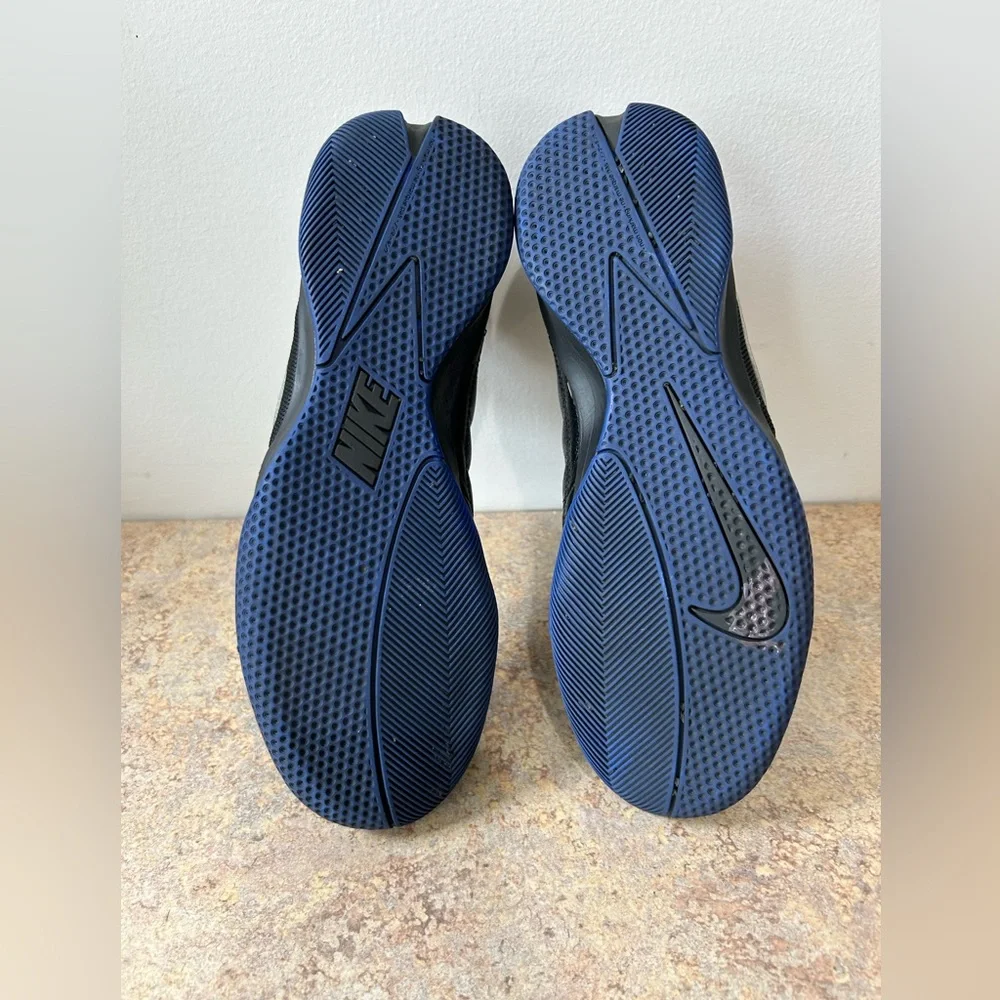 Nike Gato II Soccer Shoes in Black and Blue size 7/EU 40 - Picture 5 of 6